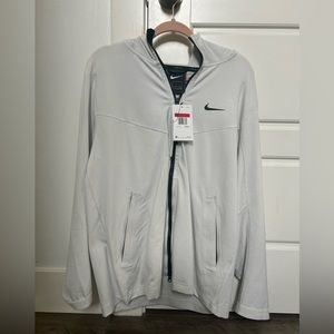 Nike Men’s Running Zip up NEW with Tags Stone color large